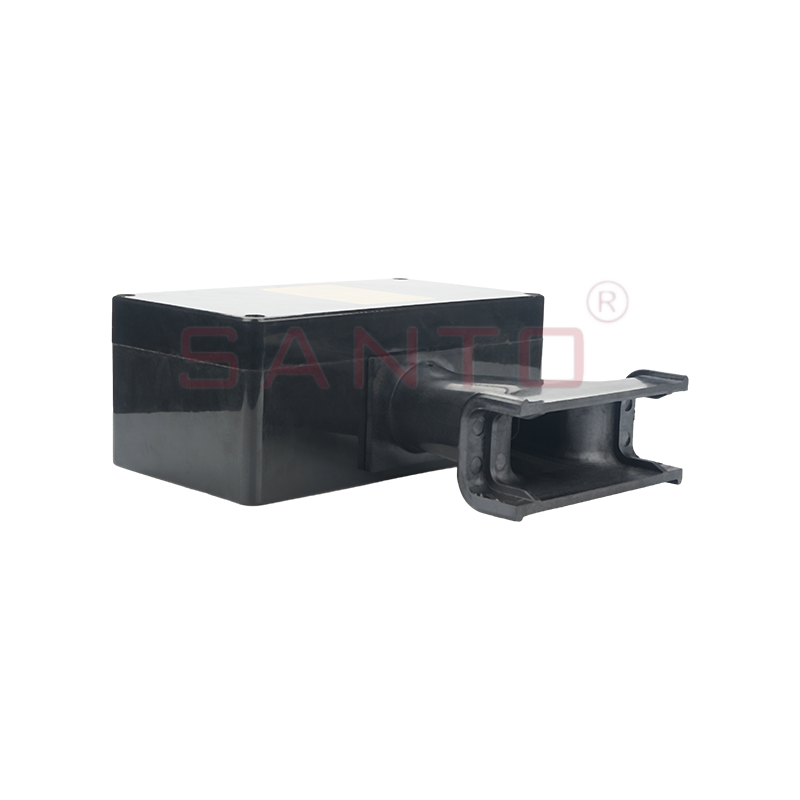  MFM-100 multi-circuit power supply/three-way junction box